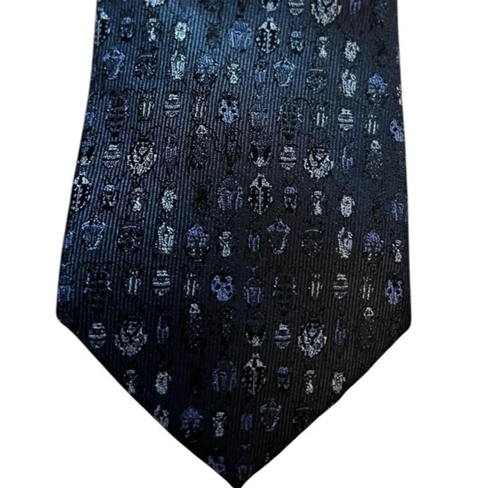 Banana Republic 3.0” Dark Blue Twill Mask & Headpieces Pattern Silk Tie